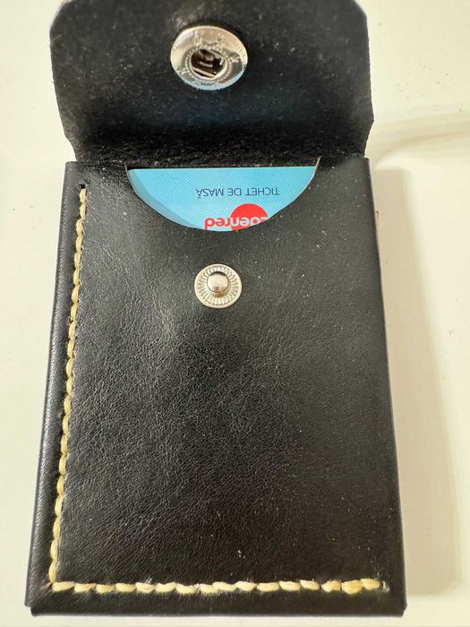 Portofel minimalist din piele naturala