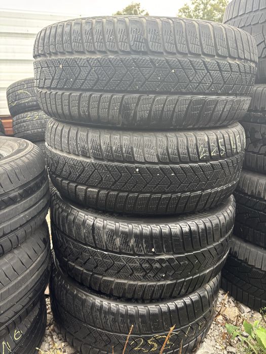 225 45 18 / 255 40 18 нито мити и гласени със препарати