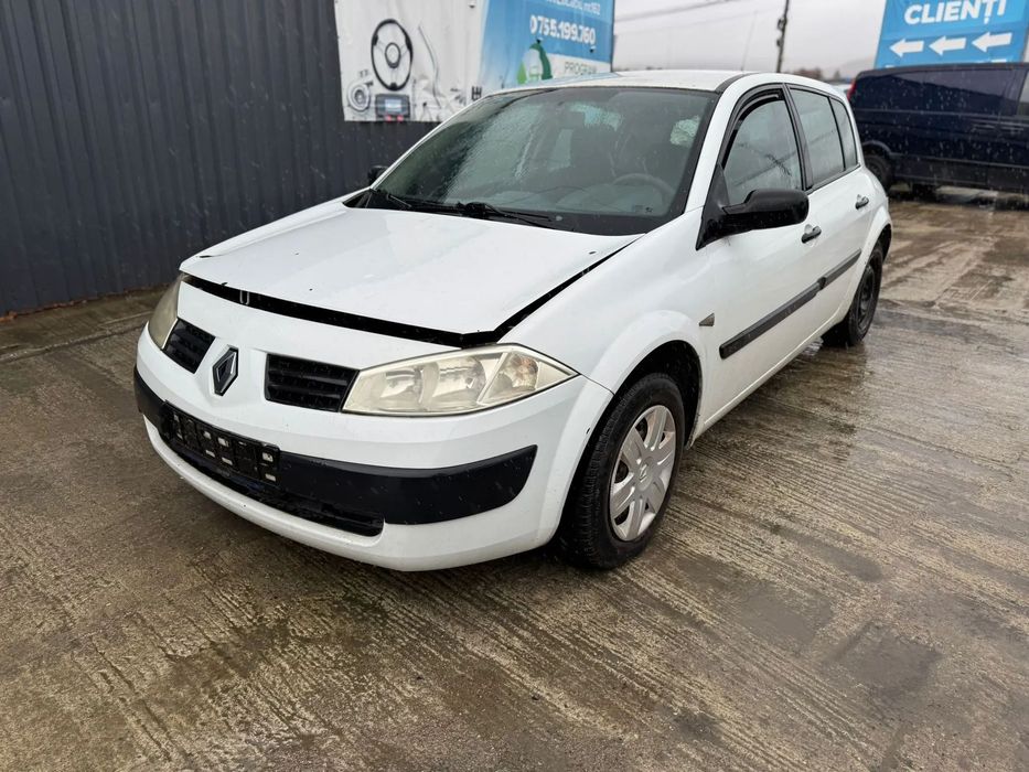 Dezmembrez Renault Megane 2 ,2004 HATCHBACK 1.5DCI, 215000 km, COD MOTOR:K9K-D7-22