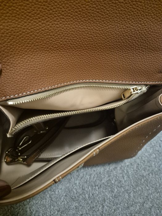 Дамска чанта естествена кожа