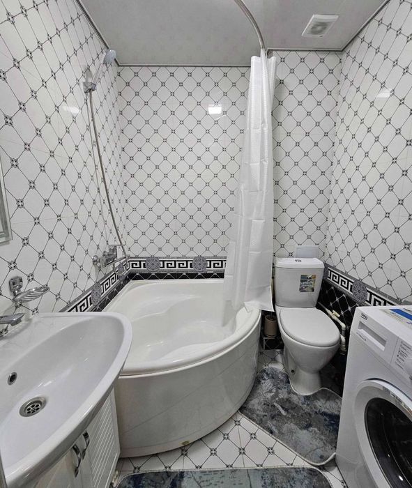 Chilonzor 9-kvartal. Jaxon tillari universiteti yonida