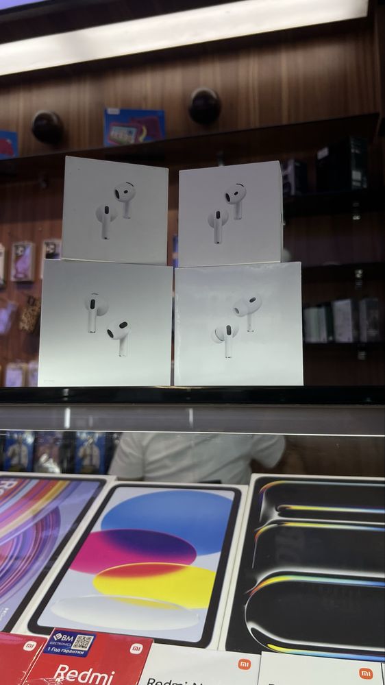 Airpods 4 orginal upakovka