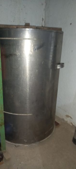 Продаётся бочка нержавеющей