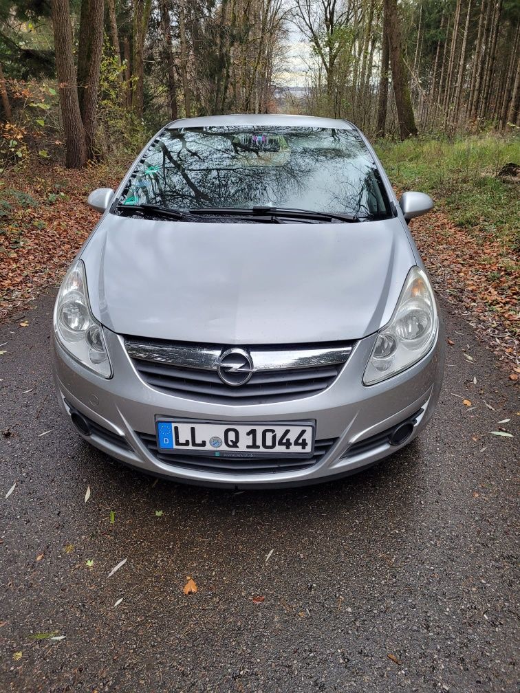 Autoturism Opel Corsa