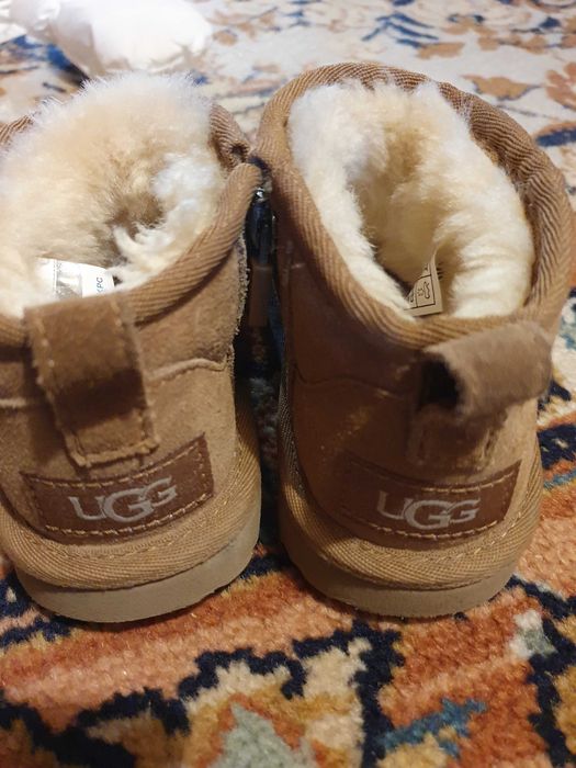 Ghete pentru copii Ugg, mărimea 26