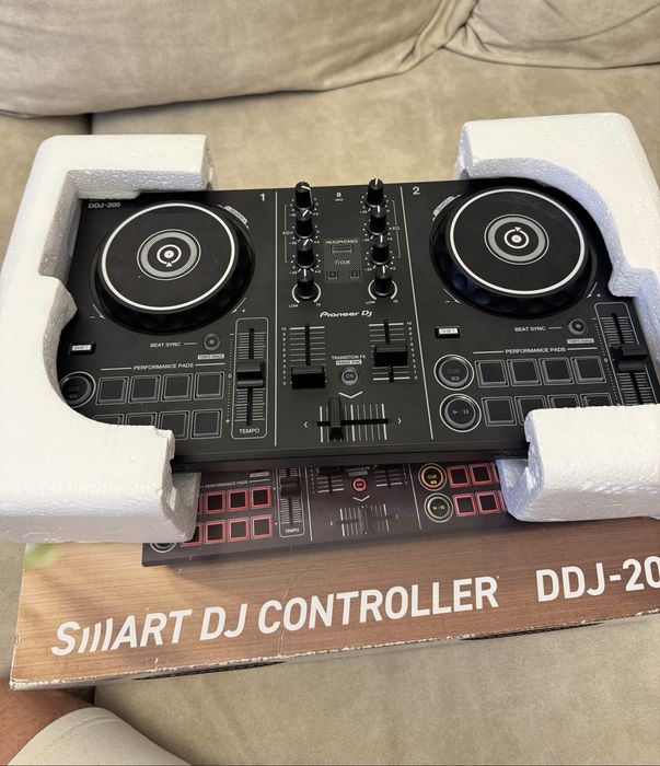 Consola Pioneer ddj200