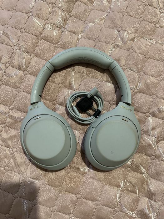 Наушники бесспроводные sony WH-1000XM4