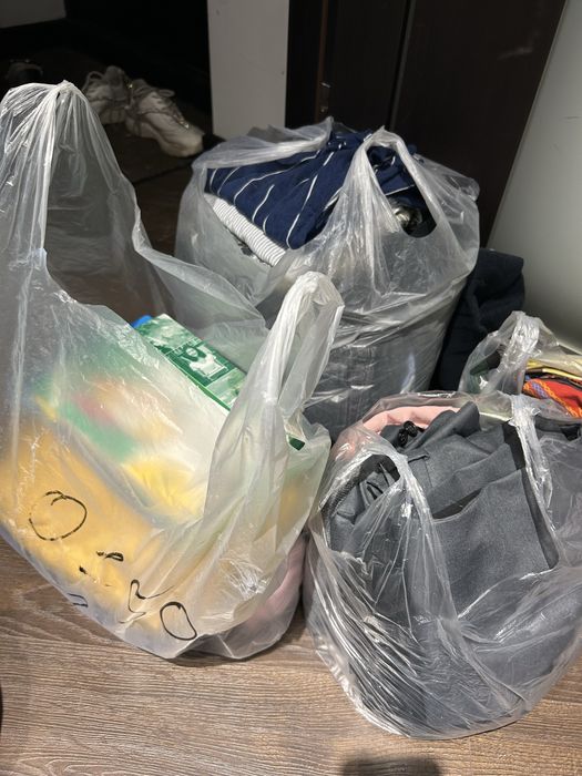 Одежда, 4 пакета (женская и на мальчика)