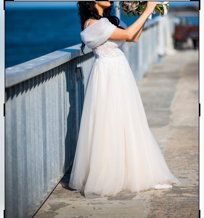 Сватбена рокля размер 42