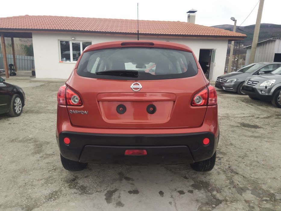 На части Нисан Къшкай Nissan Qashqai 2,0 бензин 2009г.