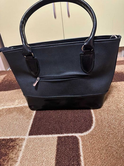 Дамска     чанта