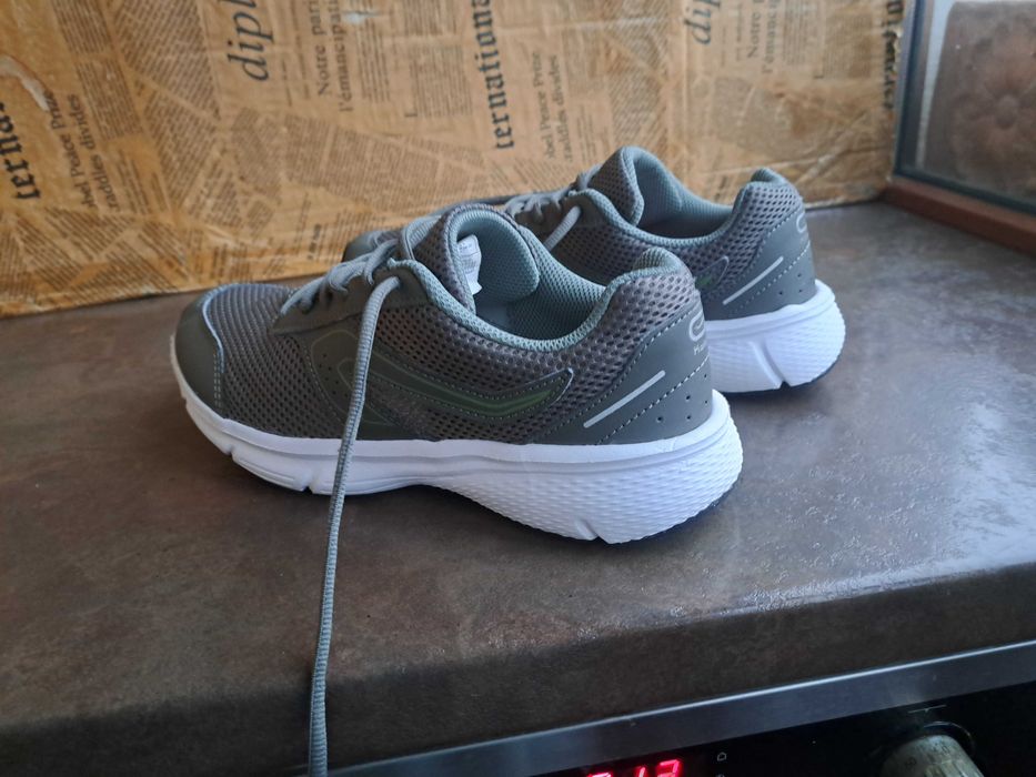 мъжки маратонки,кецове,спортни обувки,ном.40 ,Skechers