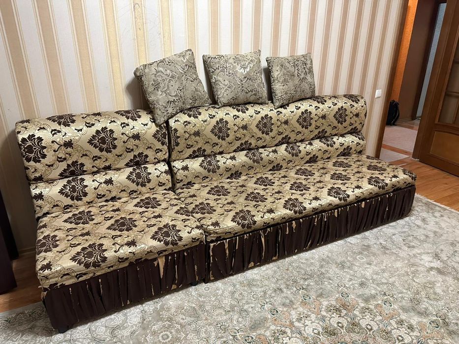 Продам диван с креслом