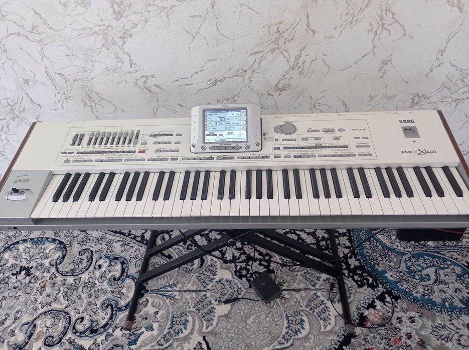Korg pa 2 x pro 76