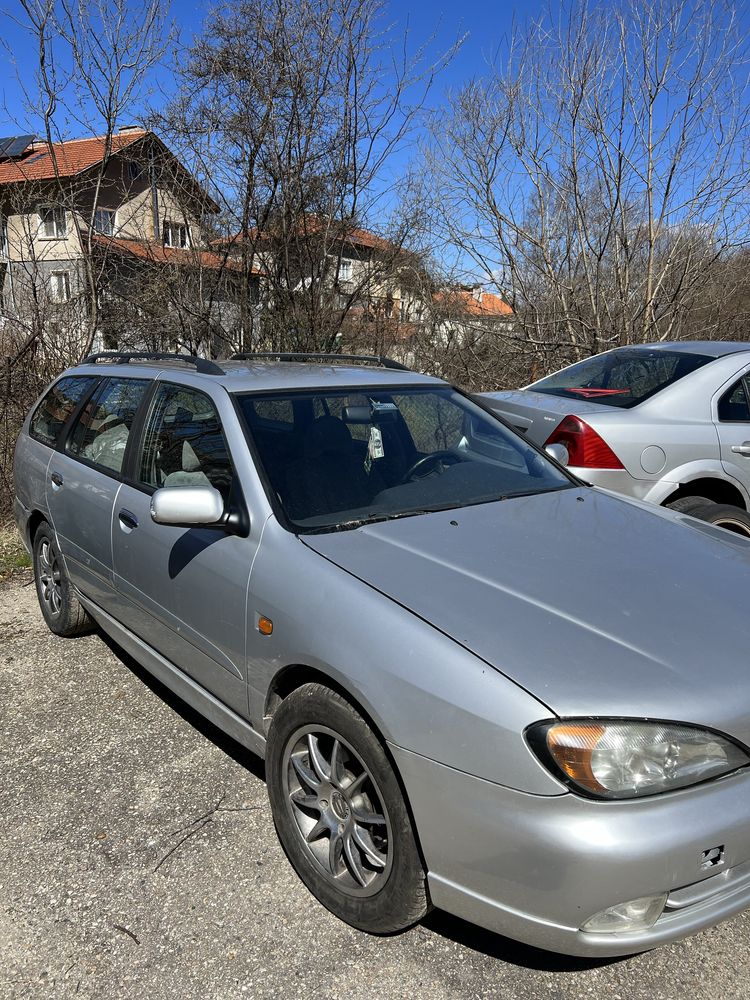 Продавам Nissan Primera