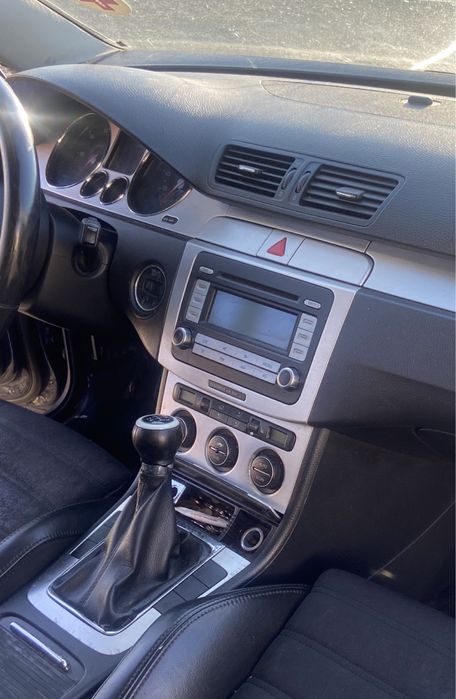radio cd - climatronic vw passat b6 dezmembrari vw passat b6