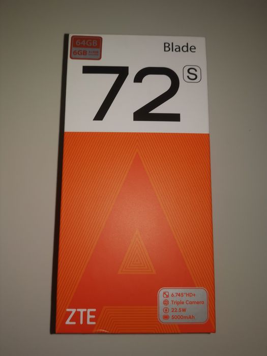 Telefon nou  ZTE 72S Blade 0 minute sigilat