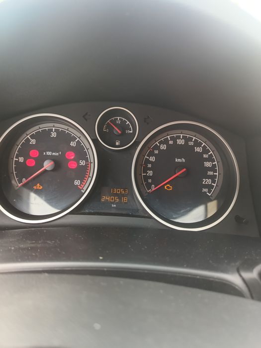 Autoturism Opel Astra H