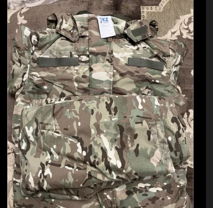 Форма с бушлатом мултикан