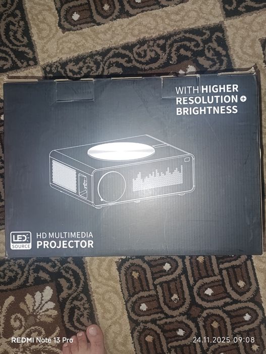 Продам проектор в отличном состоянии