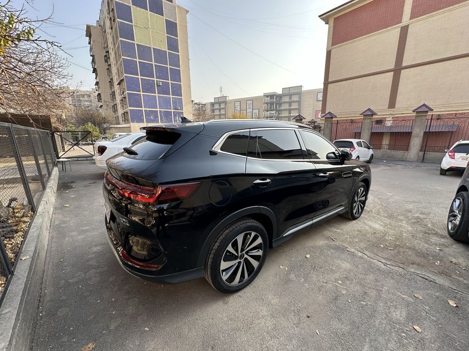 Byd champion hybrid 150km