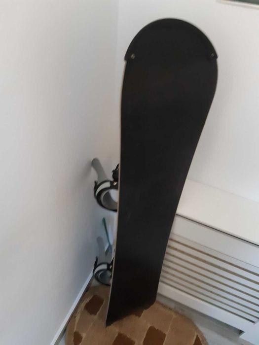 Placa snowboard 145 cm Trans cu legaturi incluse