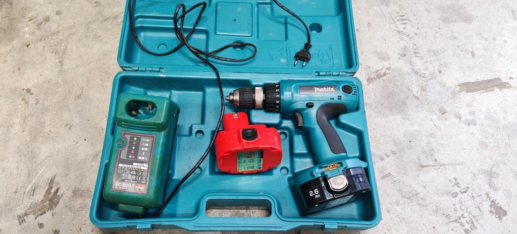 Винтоверт Makita 6347D комплект