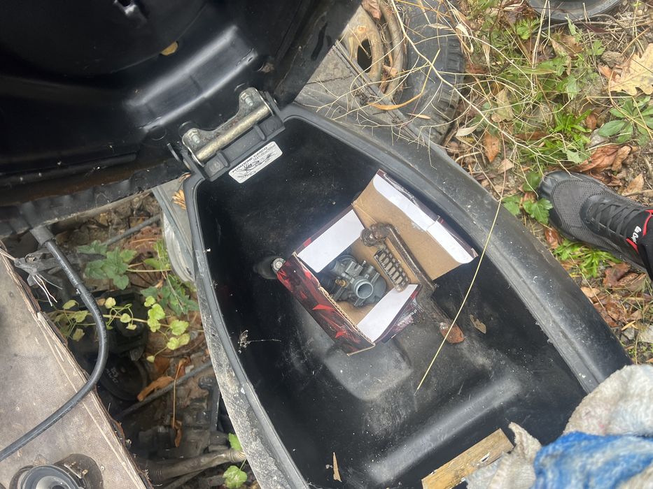 Malaguti F12 , Малагути ф12 На Части !!!