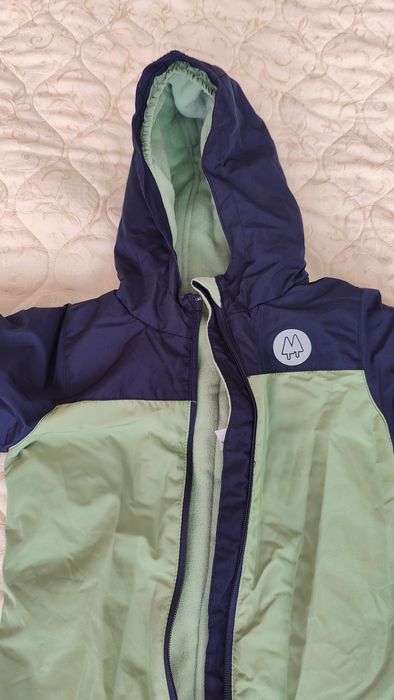 Продавам детски космонавт и ски гащеризон