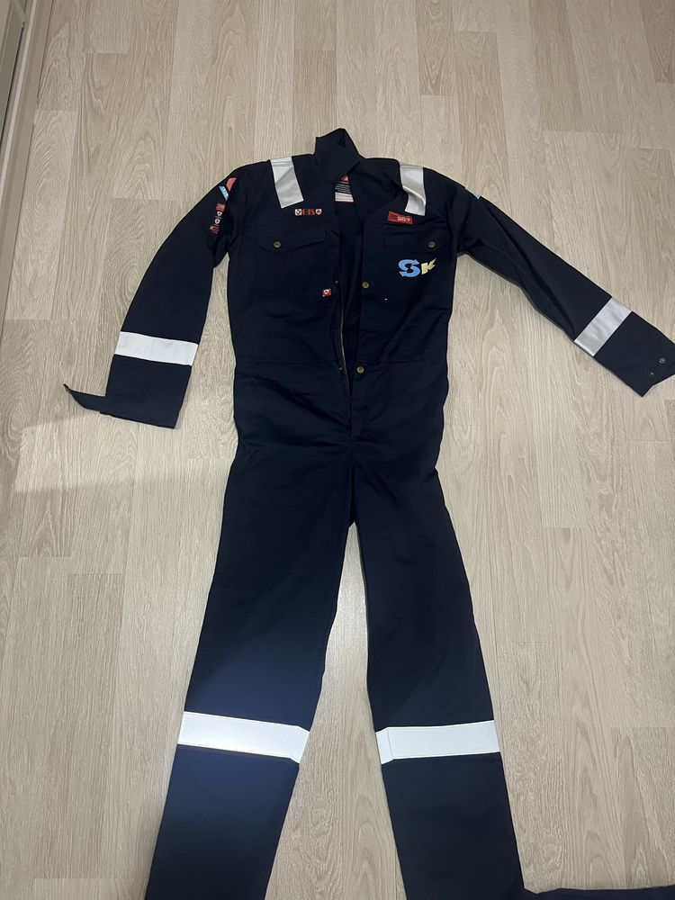 Продам комбез новая