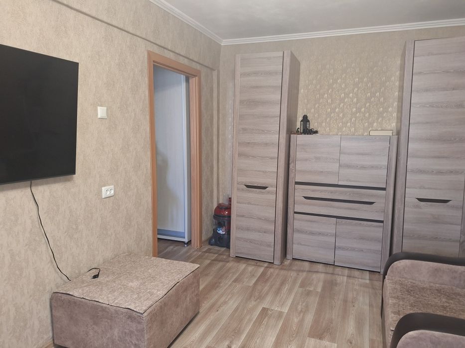 Продам срочно шкафы