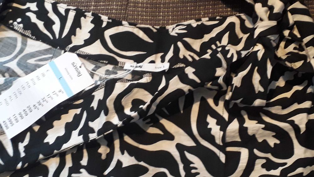 Vand Nou pantalon scurt dam L