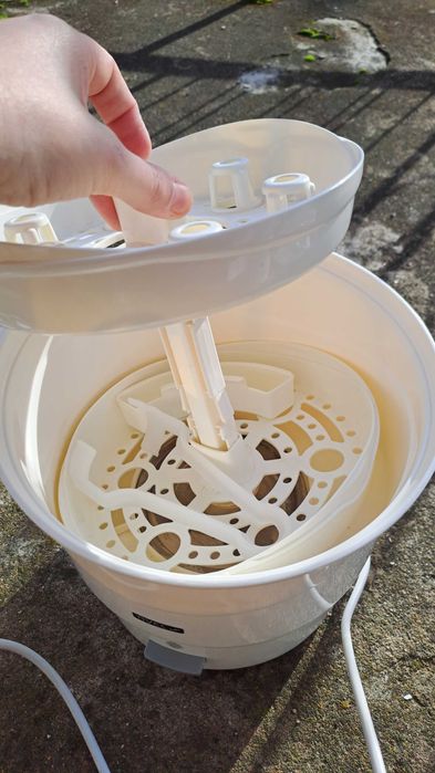 Стерилизатор и машина за топлене на вода