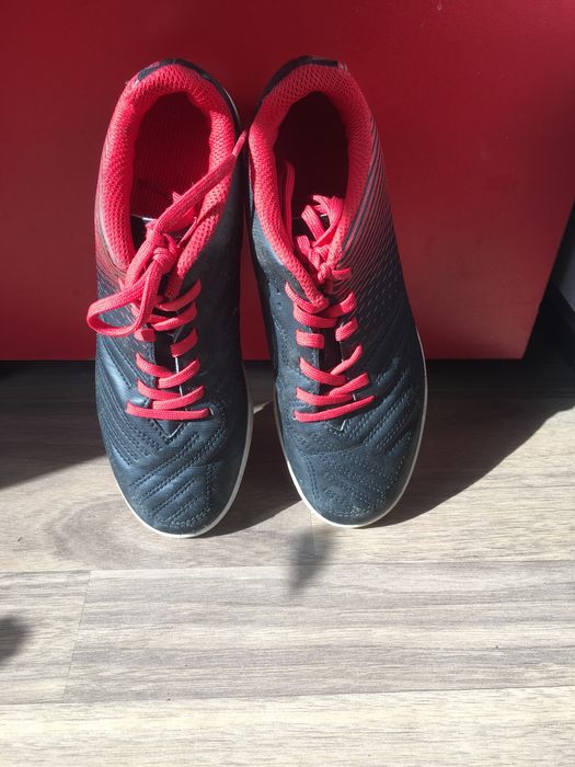 Маратонки, кецове, бутонки и гуменки