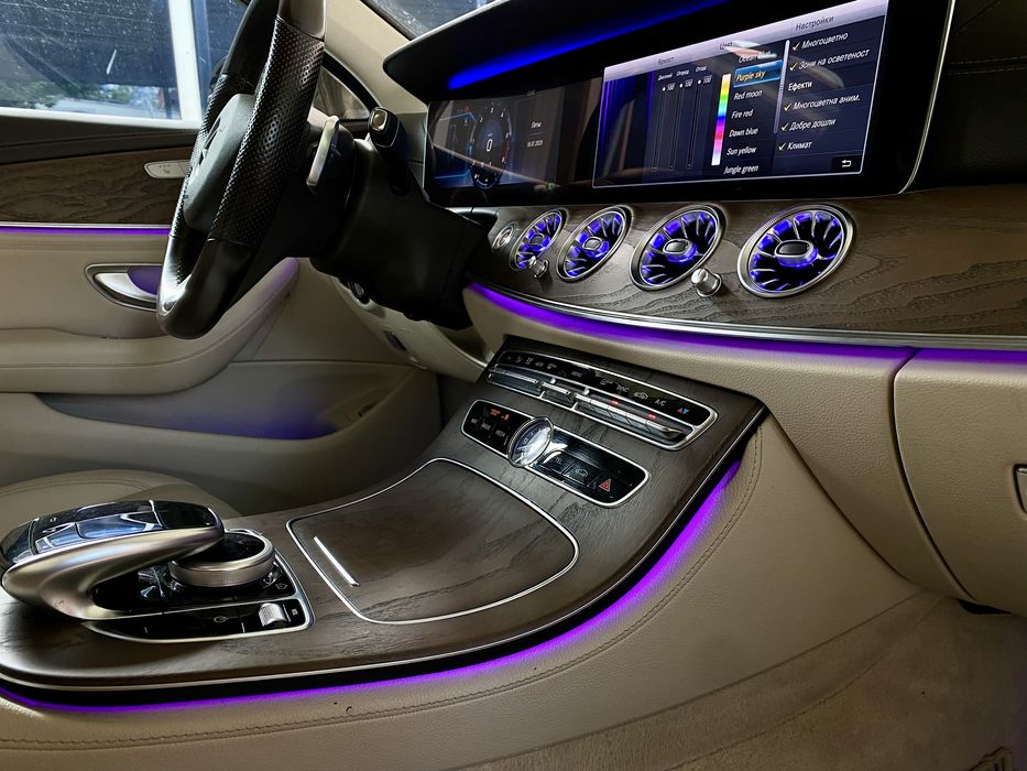 Mercedes амбиентно осветление, Светещи въздуховоди и 3D Говорители