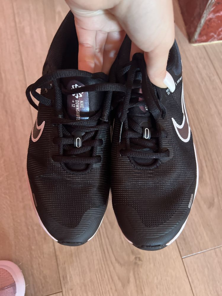 adidași nike pt fete