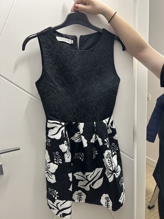 Rochie , mărime S