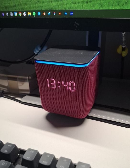 Яндекс Станция Миди красный, Алиса, умная колонка