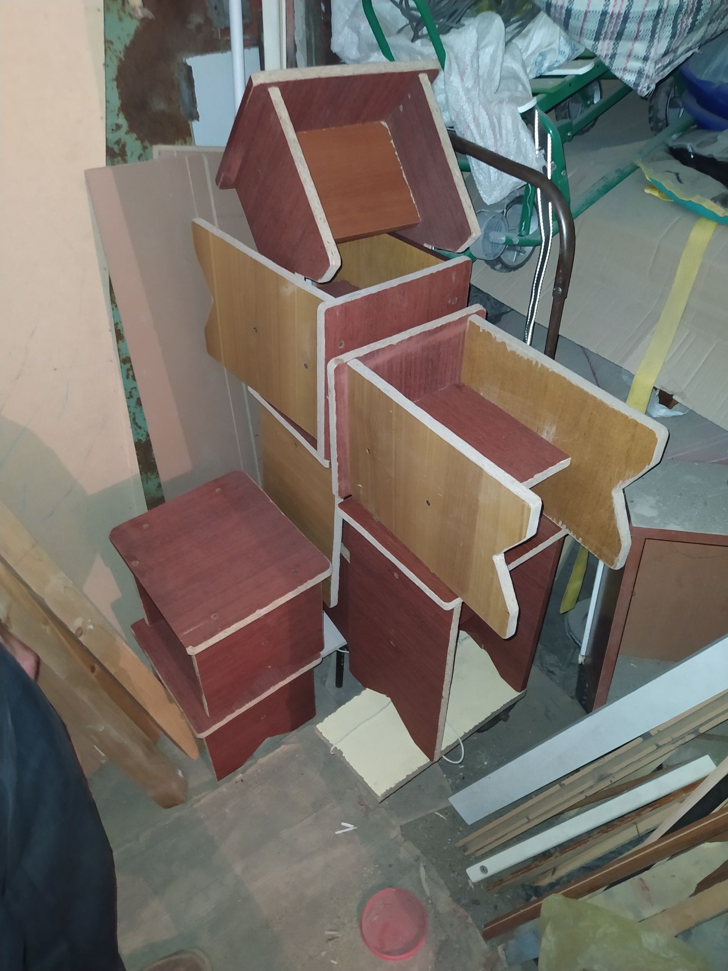 Продам стульчики(Тақтар)
