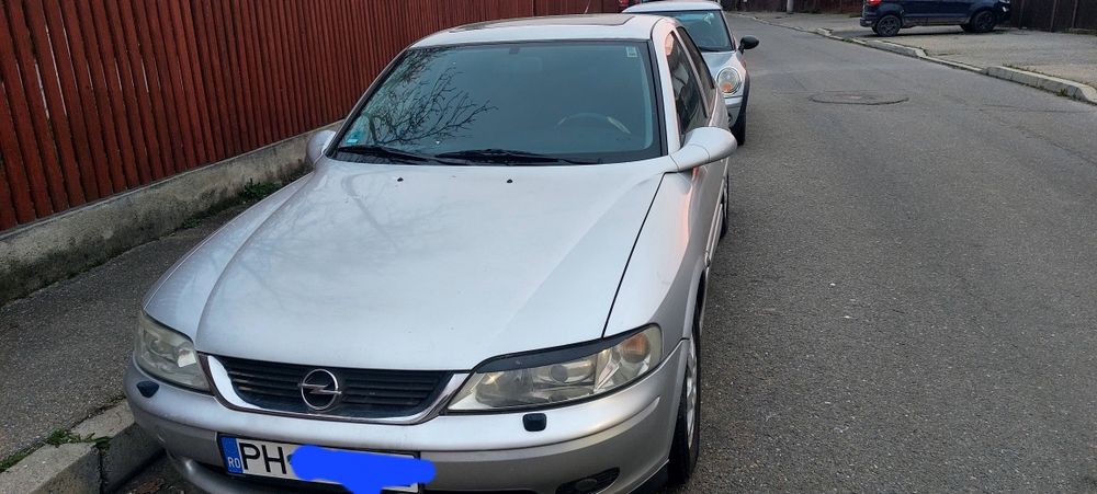 Opel vectra b 1'6-16V pentru programul rabla