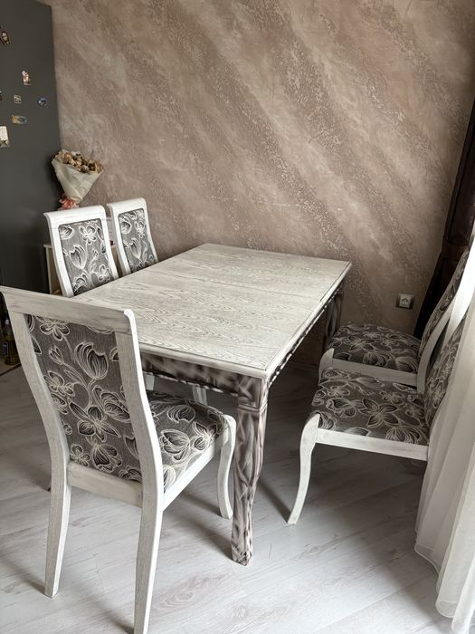 Трапезна маса с 6 стола