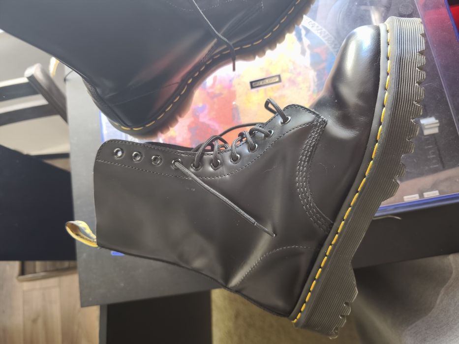 Dr. Martens 1490 Bex 10-eye – Black, EU 43