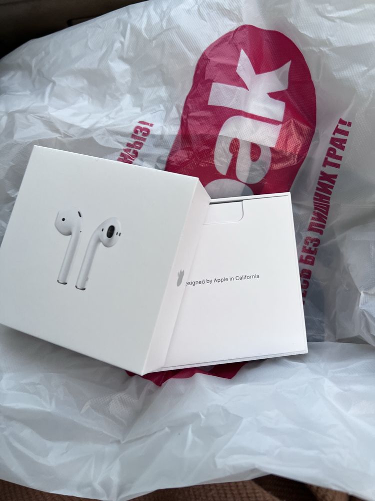 airpods 1 поколение