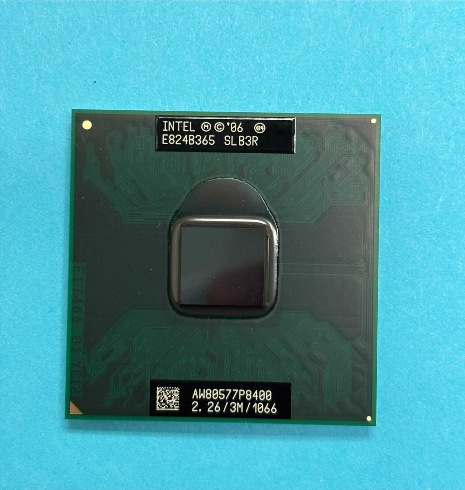 Intel Core 2 Duo P8400 2.26GHz Dual-Core (AW80577P8400)