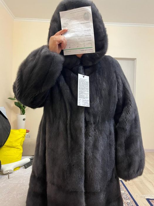 Продам шубу из Канадской норки с этикеткой