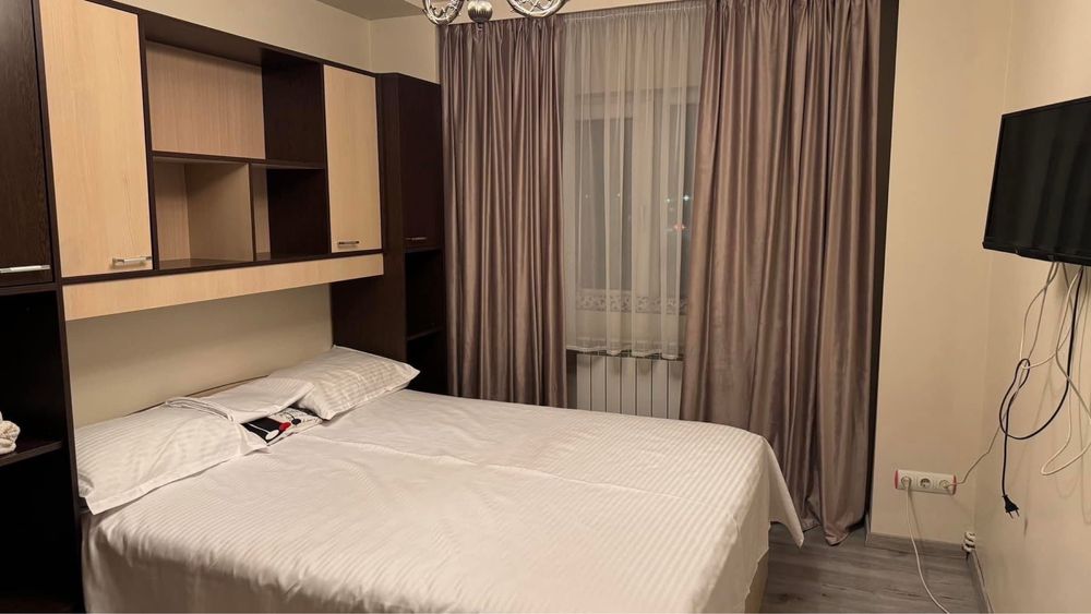 DE INCHIRIAT, apartament 3 camere, Targoviste