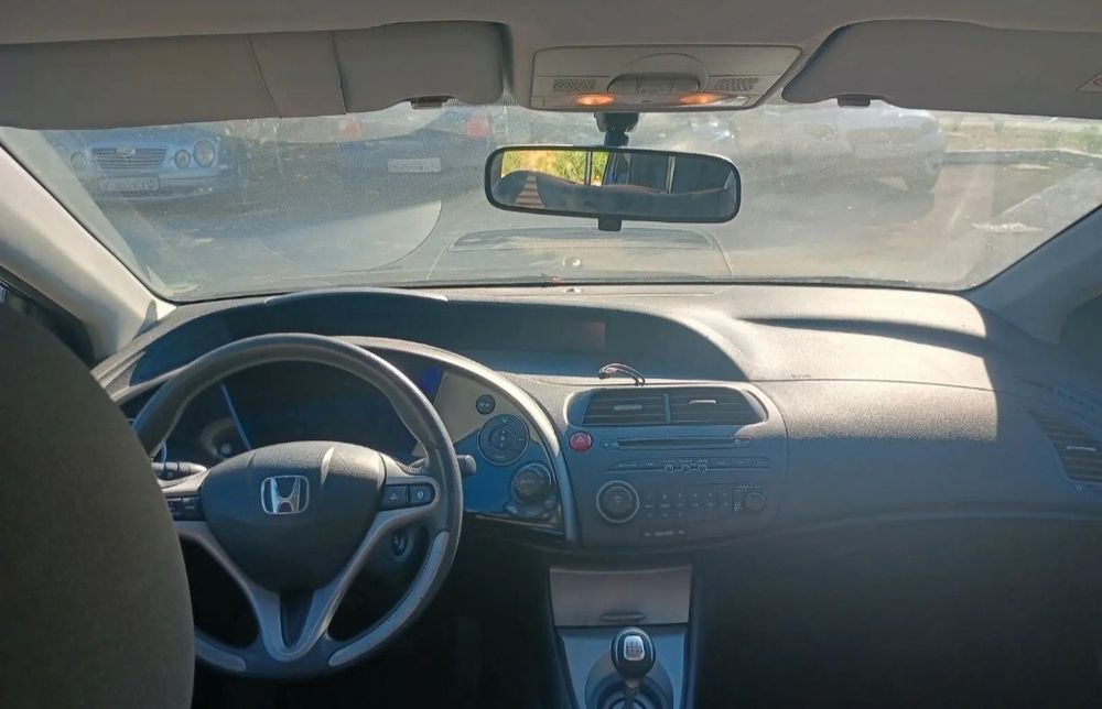 Vând Honda Civic 1.4 B