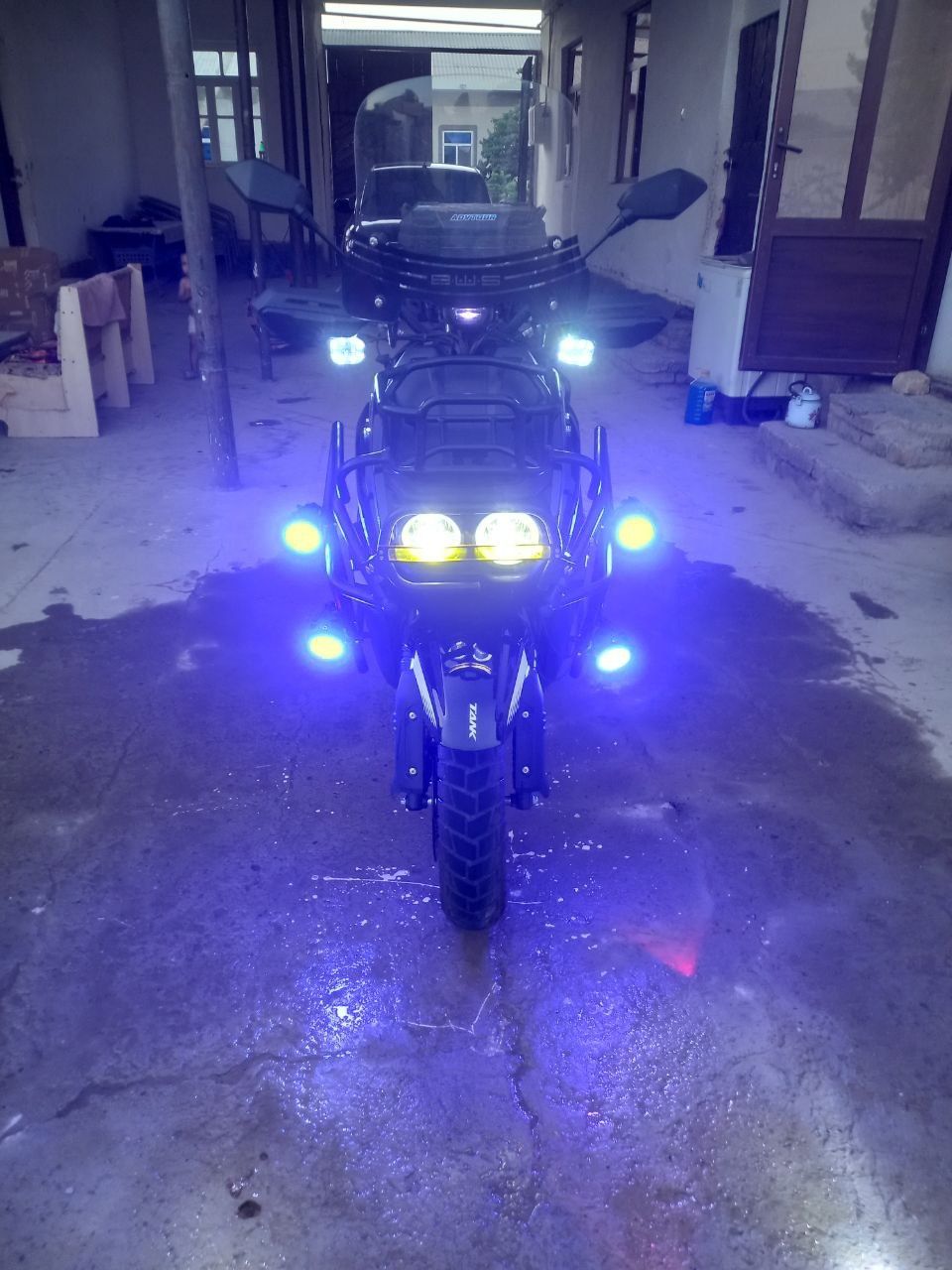 Mototsikl sotiladi