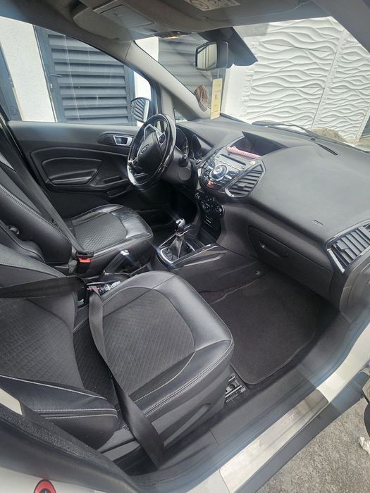 Ford EcoSport 1.5 TDCi – Aspect nou, motor economic!