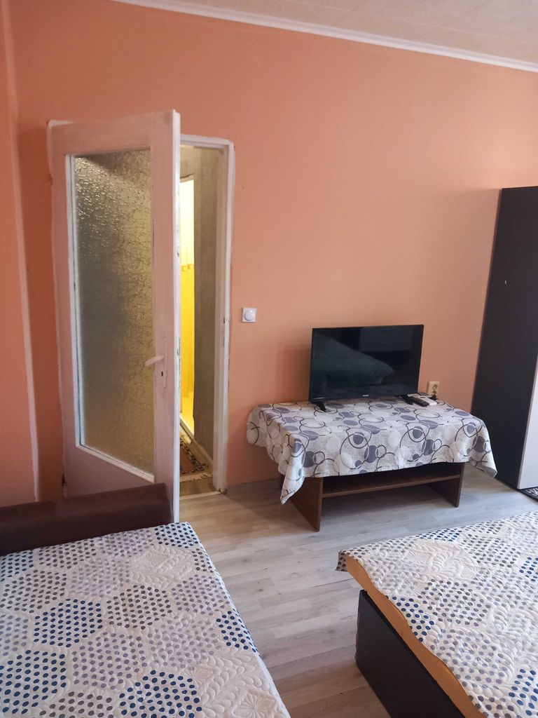 Дава се под наем Едностаен апартамент в София, Младост 1А - 48 кв.м за 204 € - Снимка #8